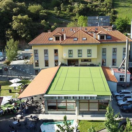 Hotel Santa Cristina Pola de Lena Eksteriør bilde