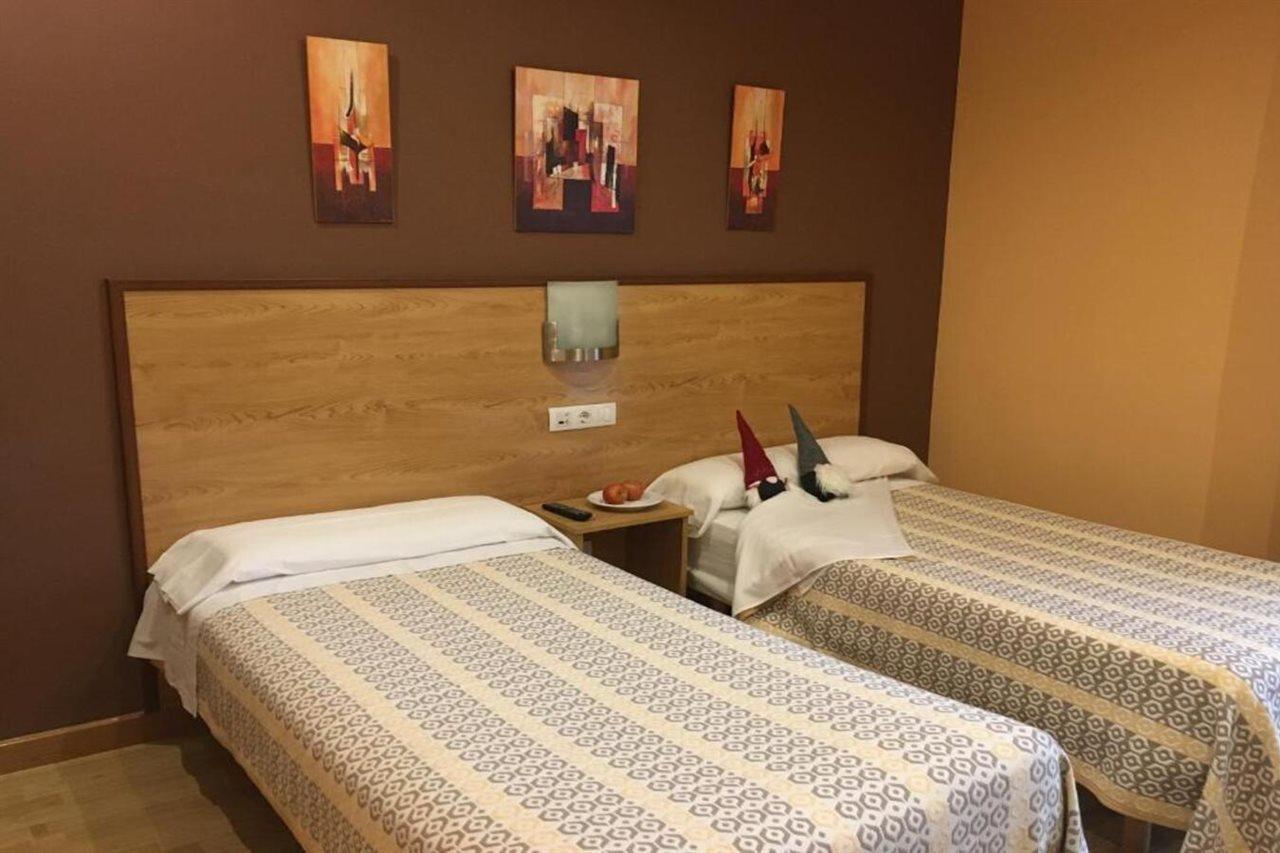 Hotel Santa Cristina Pola de Lena Eksteriør bilde