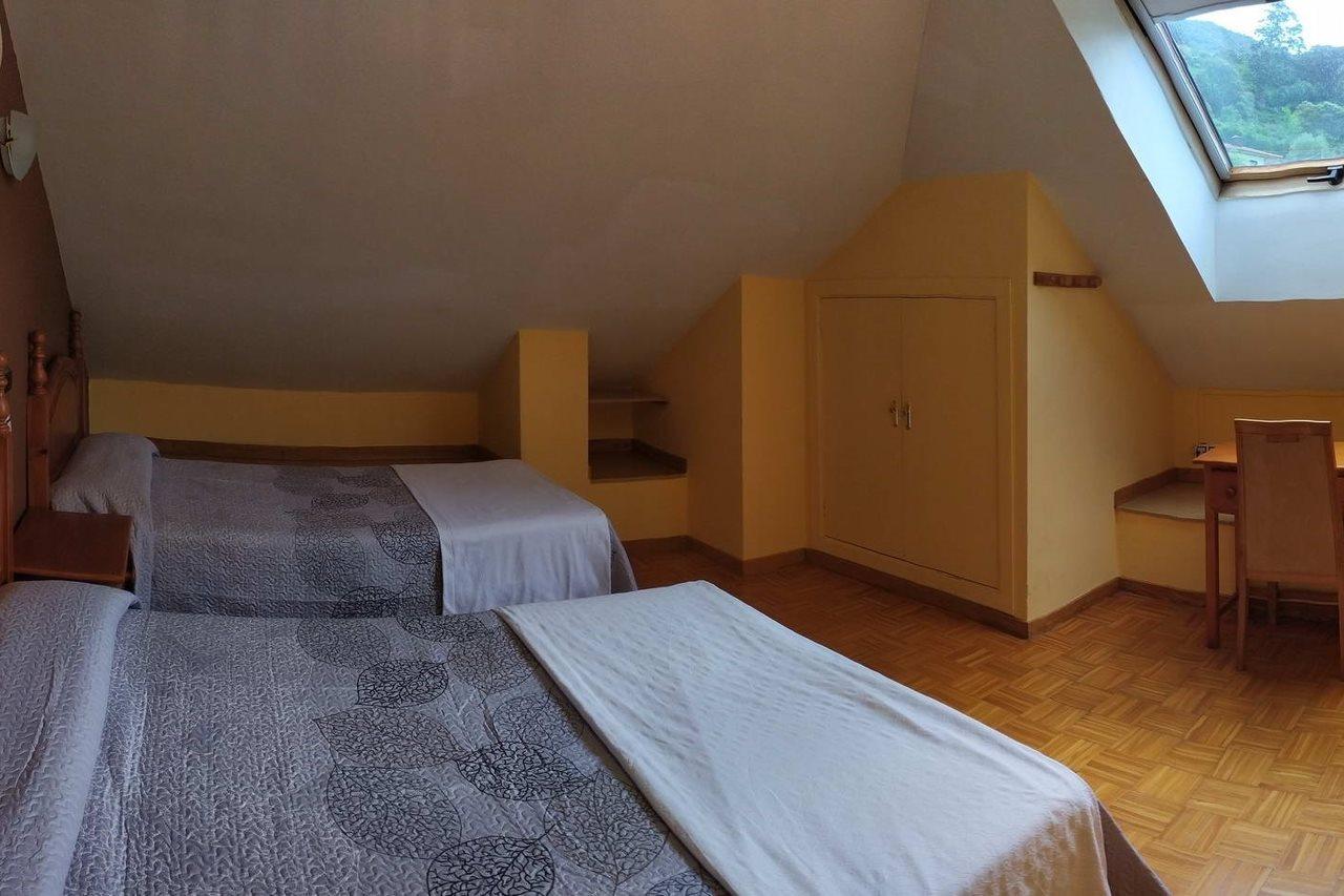 Hotel Santa Cristina Pola de Lena Eksteriør bilde